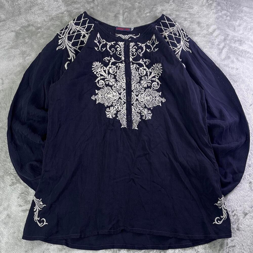 Y2K Johnny Was Workshop Embroidered Tunic Womens Medium Black Floral Boho Top